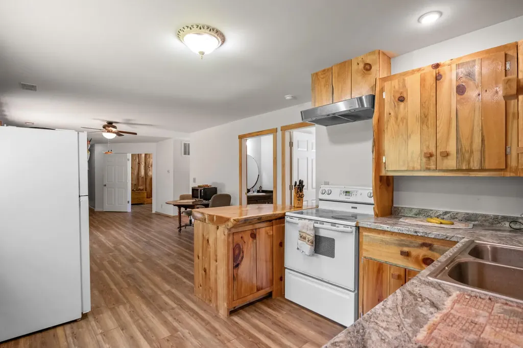 2538 S Van Wagoner Avenue Denver Township MI 49421