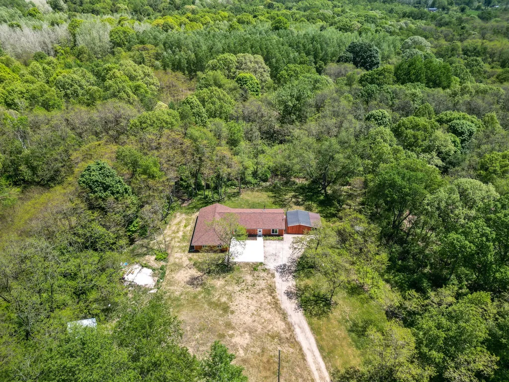 2538 S Van Wagoner Avenue Denver Township MI 49421