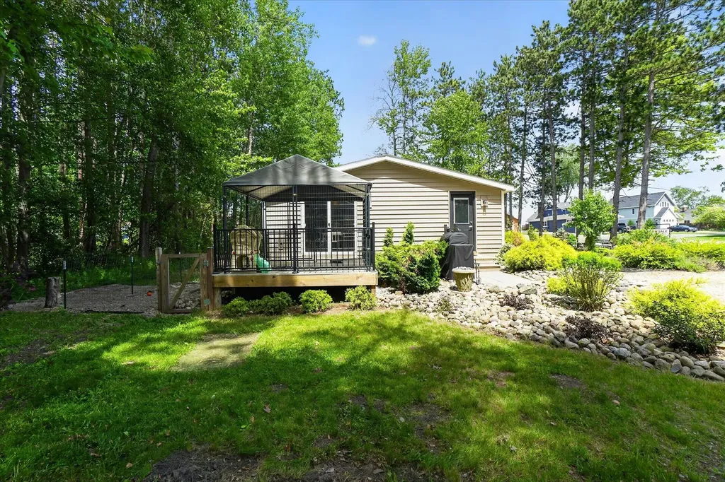 8653 Cochise Drive Winfield Township MI 49329