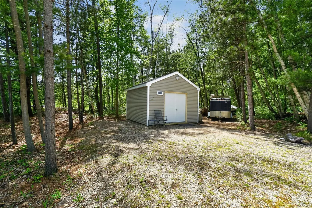 8653 Cochise Drive Winfield Township MI 49329