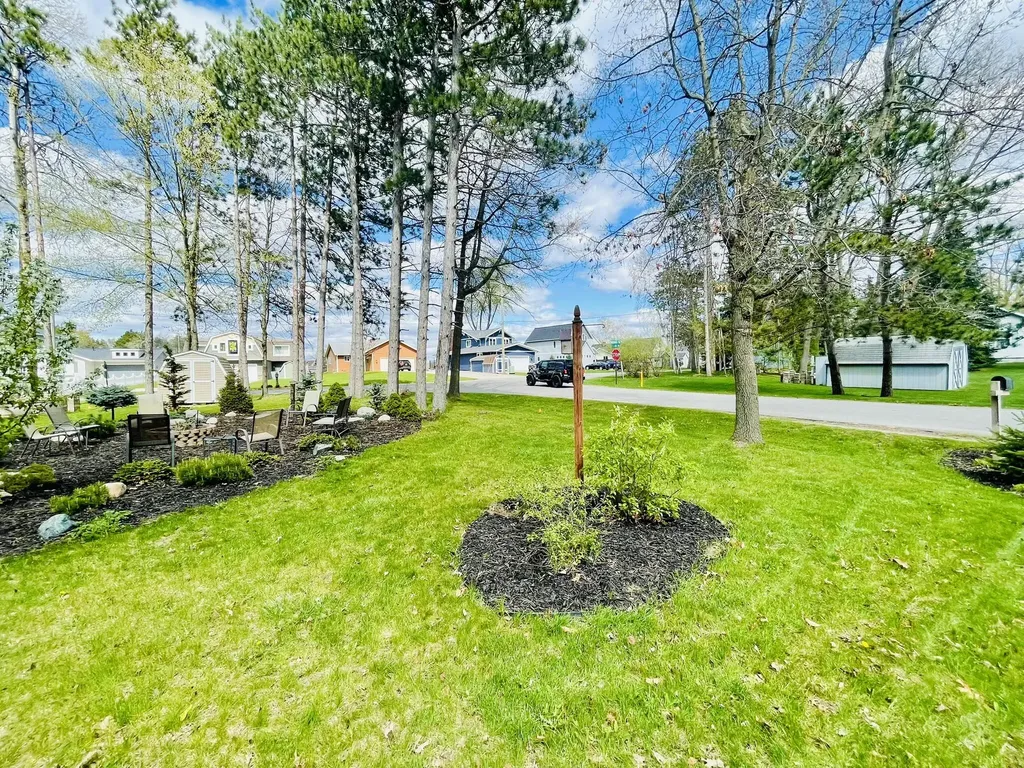 8653 Cochise Drive Winfield Township MI 49329