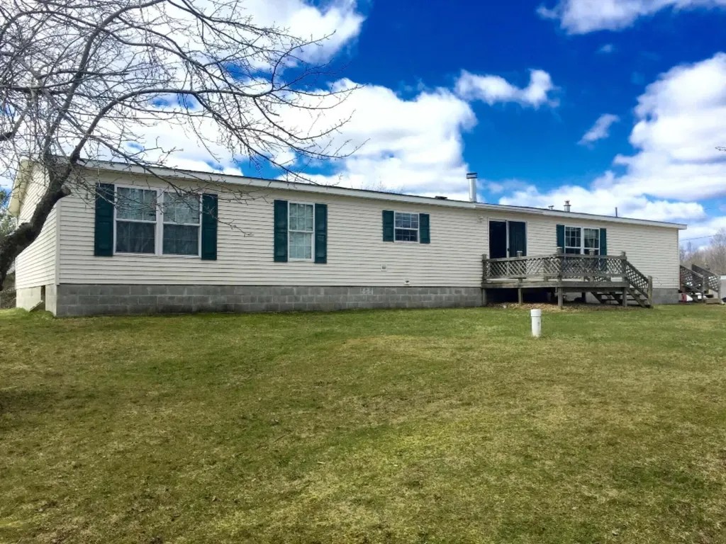 16829 130th Avenue Colfax Township MI 49342