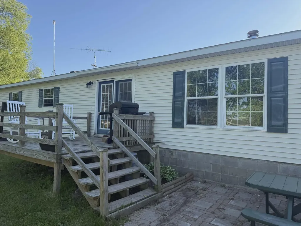 16829 130th Avenue Colfax Township MI 49342