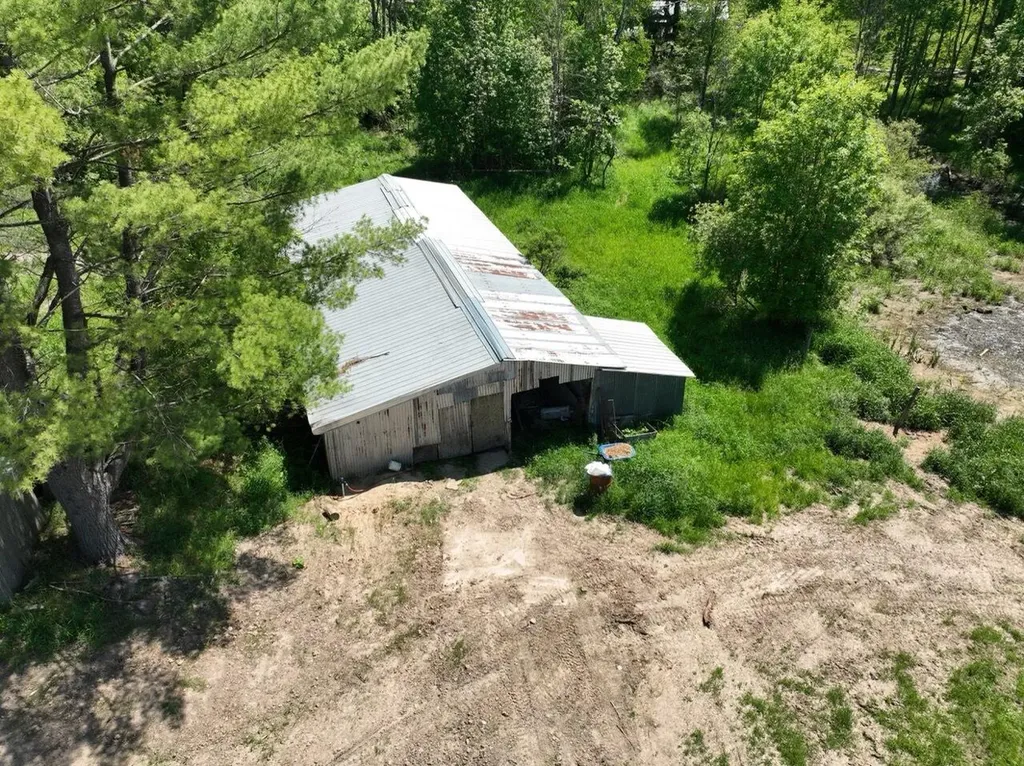 16829 130th Avenue Colfax Township MI 49342