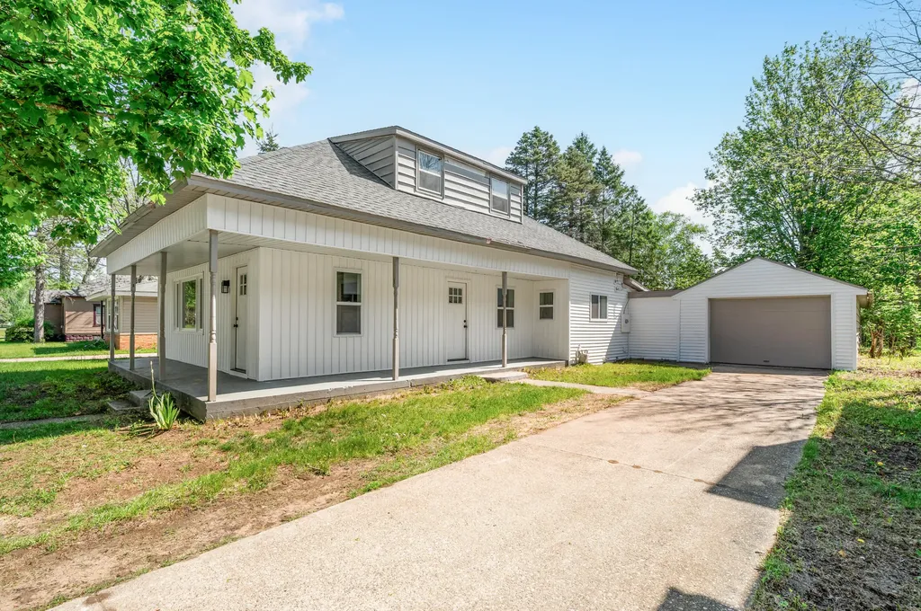 610 Boon Street Cadillac City MI 49601