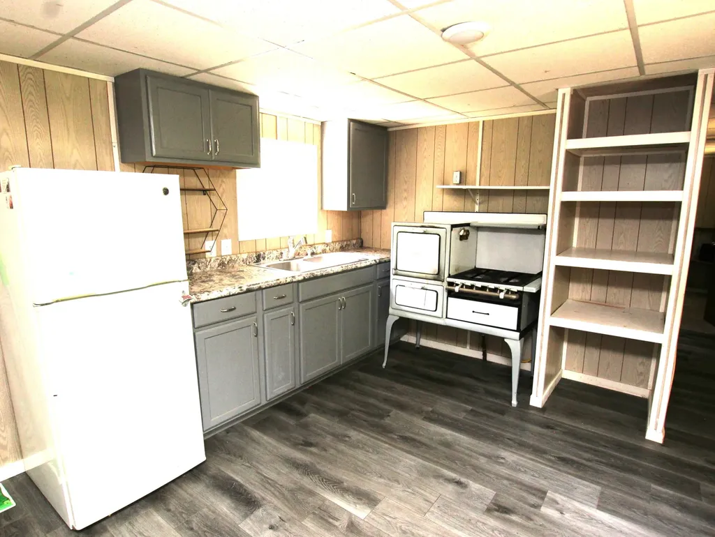 2787 E Baseline Road Everett Township MI 49349