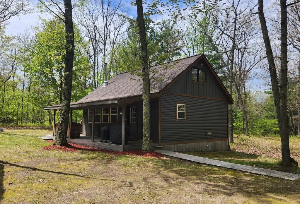 7296 E 40th Street Pinora Township MI 49623