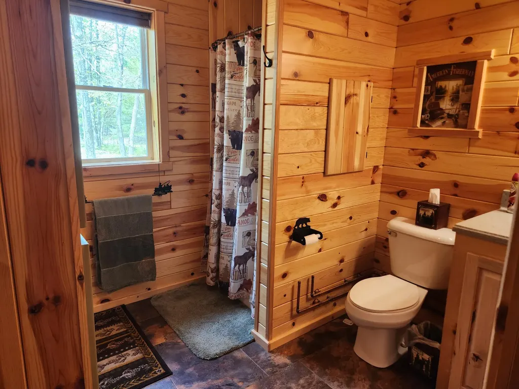 7296 E 40th Street Pinora Township MI 49623