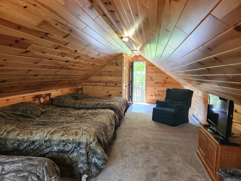 7296 E 40th Street Pinora Township MI 49623