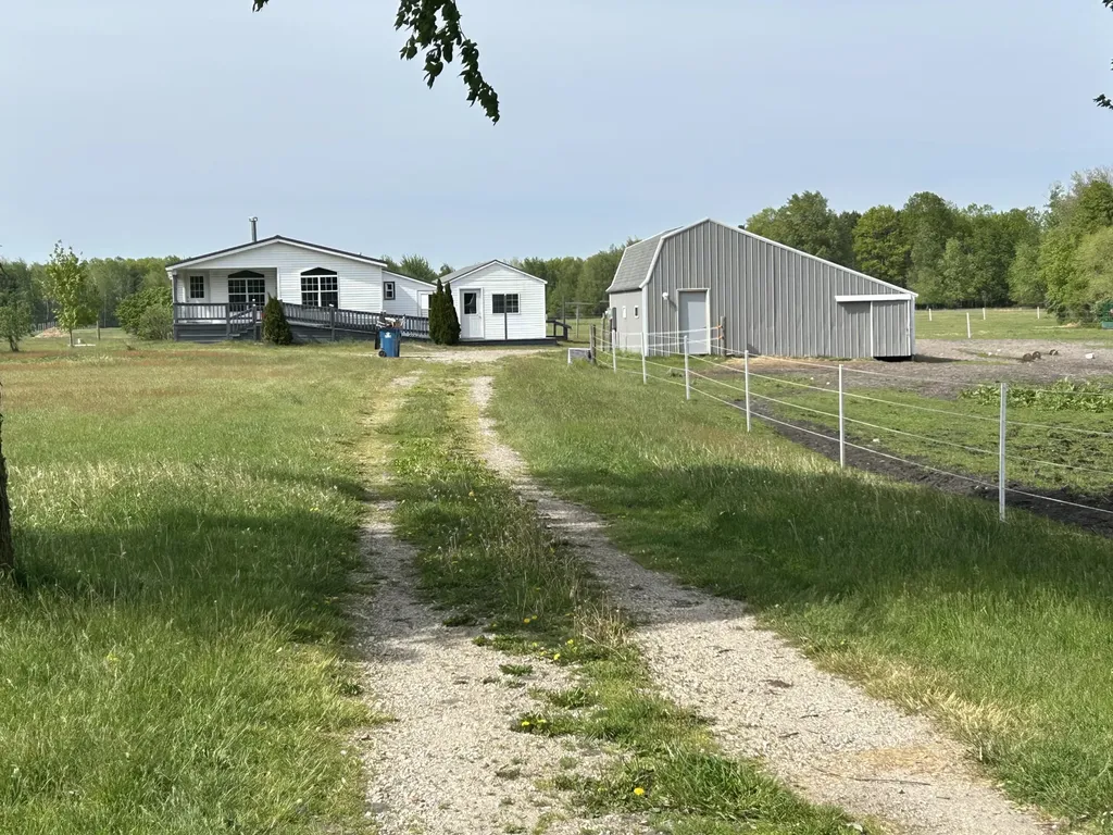 4249 W 80th Street Fremont City MI 49412