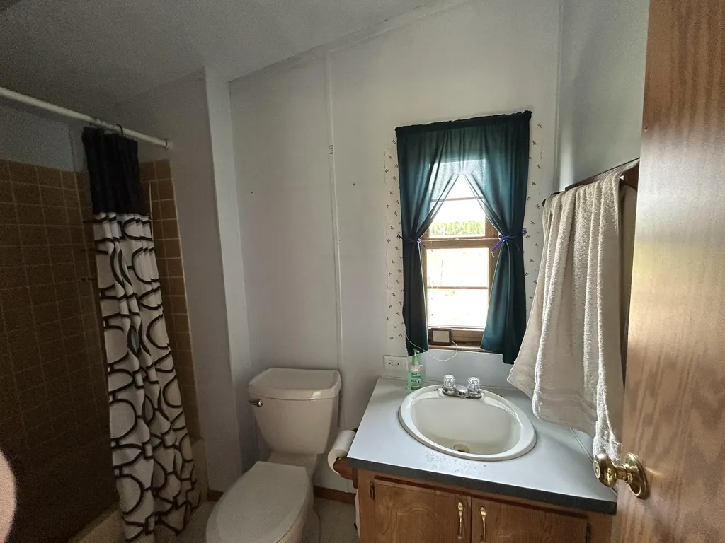 4249 W 80th Street Fremont City MI 49412