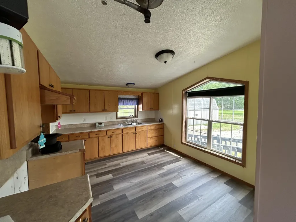 4249 W 80th Street Fremont City MI 49412