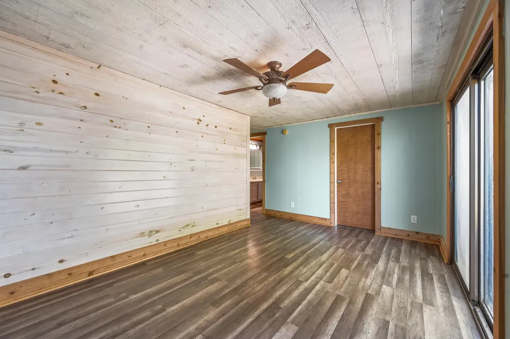 19454 E Chippewa Lake Drive Chippewa Township MI 49320