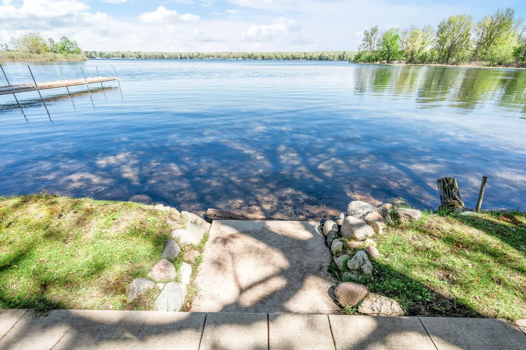 2850 W Winona Drive Peacock Township MI 49304