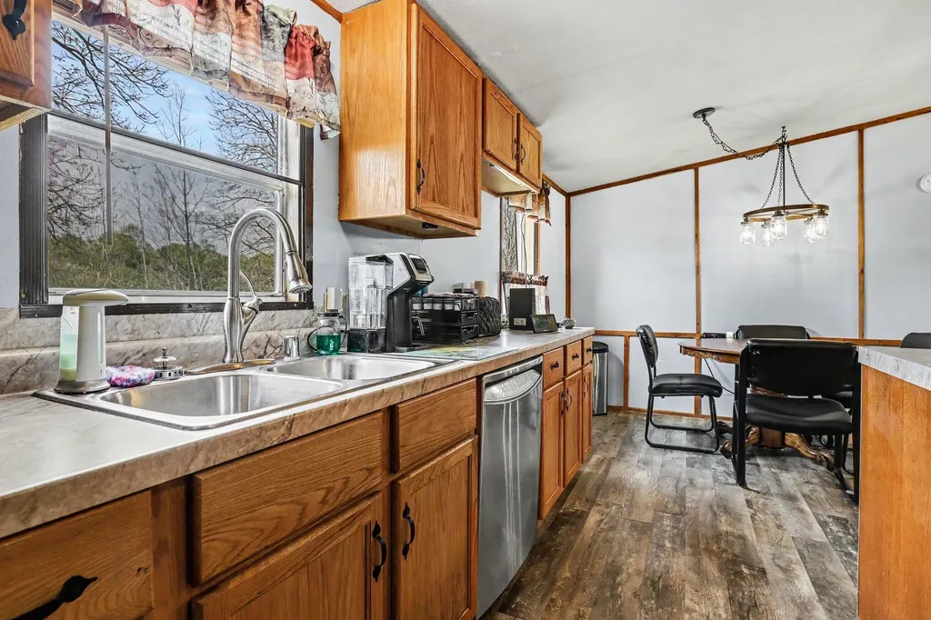 10812 Henkel Road Reynolds Township MI 49336