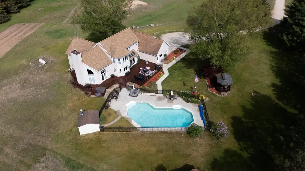 17634 Meceola Road Hersey Township MI 49639