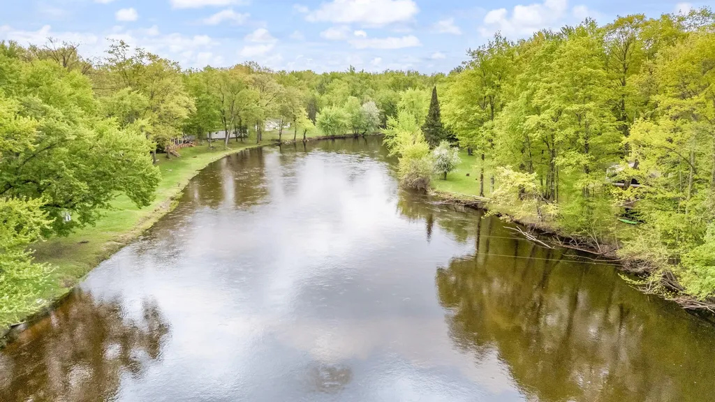 3251 Timberlane Drive Sylvan Township MI 49631