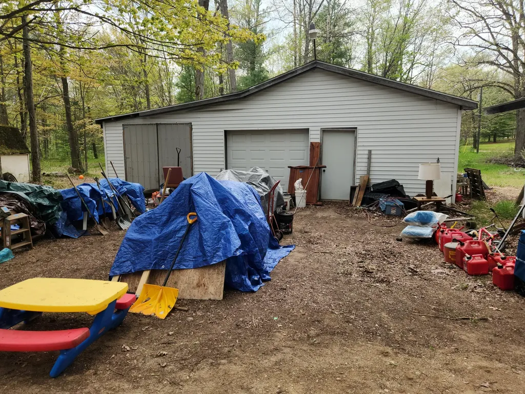 8033 Rolling Drive Garfield Township MI 48632