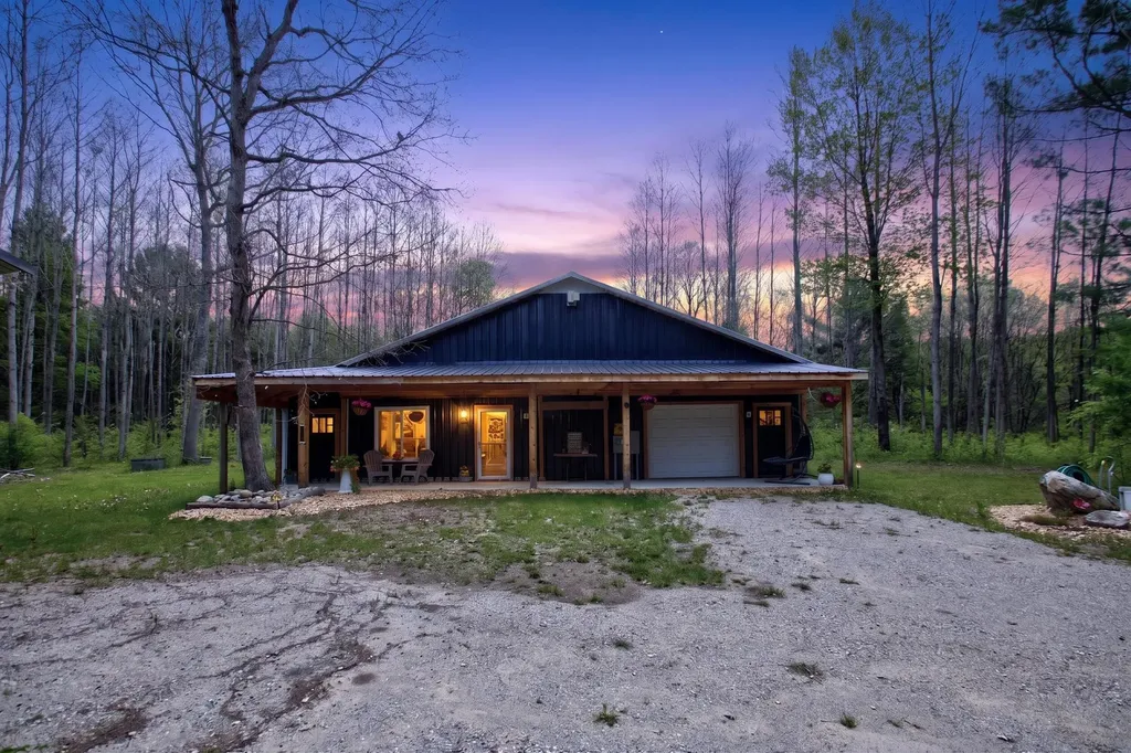 4850 E Us Highway 10 Cherry Valley Township MI 49623