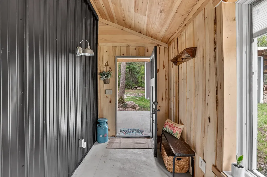 4850 E Us Highway 10 Cherry Valley Township MI 49623