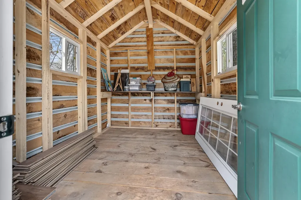 4850 E Us Highway 10 Cherry Valley Township MI 49623