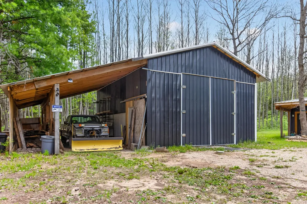 4850 E Us Highway 10 Cherry Valley Township MI 49623