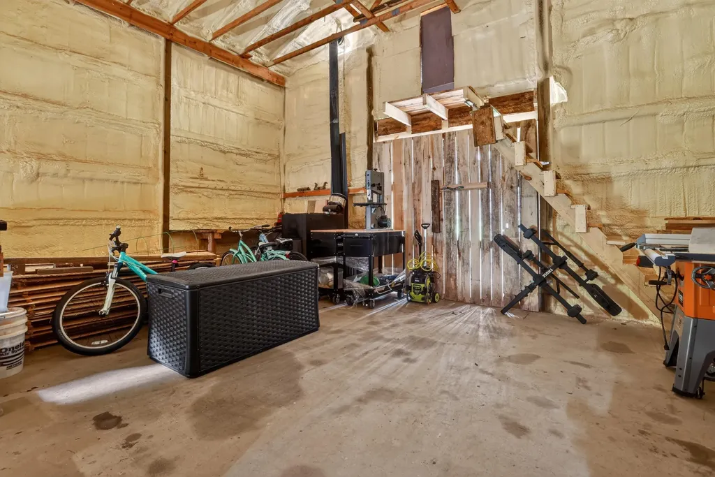 4850 E Us Highway 10 Cherry Valley Township MI 49623