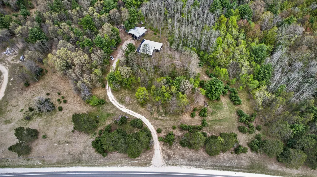 4850 E Us Highway 10 Cherry Valley Township MI 49623