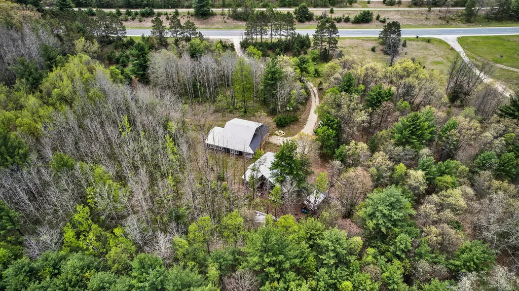 4850 E Us Highway 10 Cherry Valley Township MI 49623