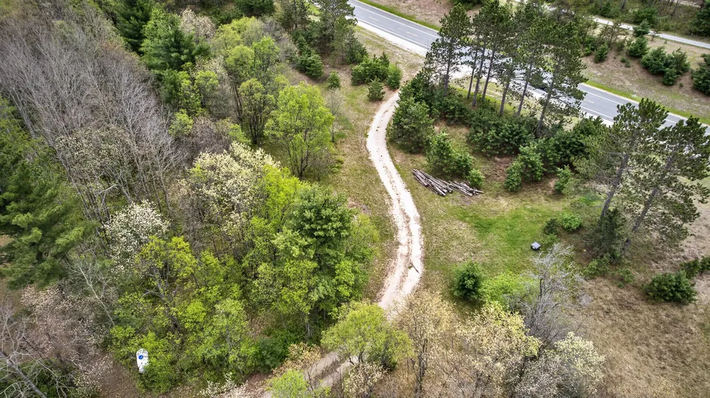 4850 E Us Highway 10 Cherry Valley Township MI 49623