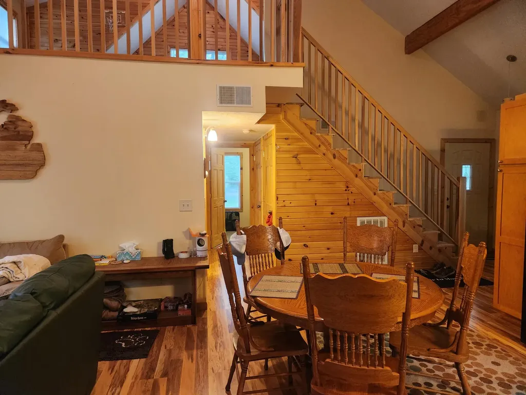 9736 S Trillium Trail Lake Township MI 49304