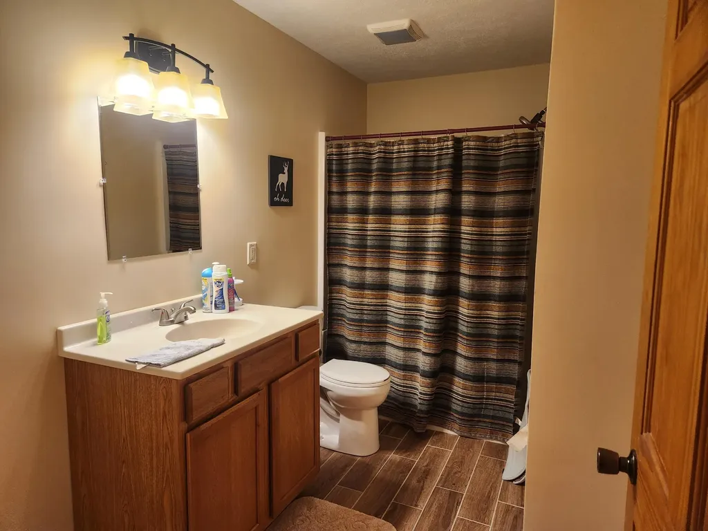 9736 S Trillium Trail Lake Township MI 49304