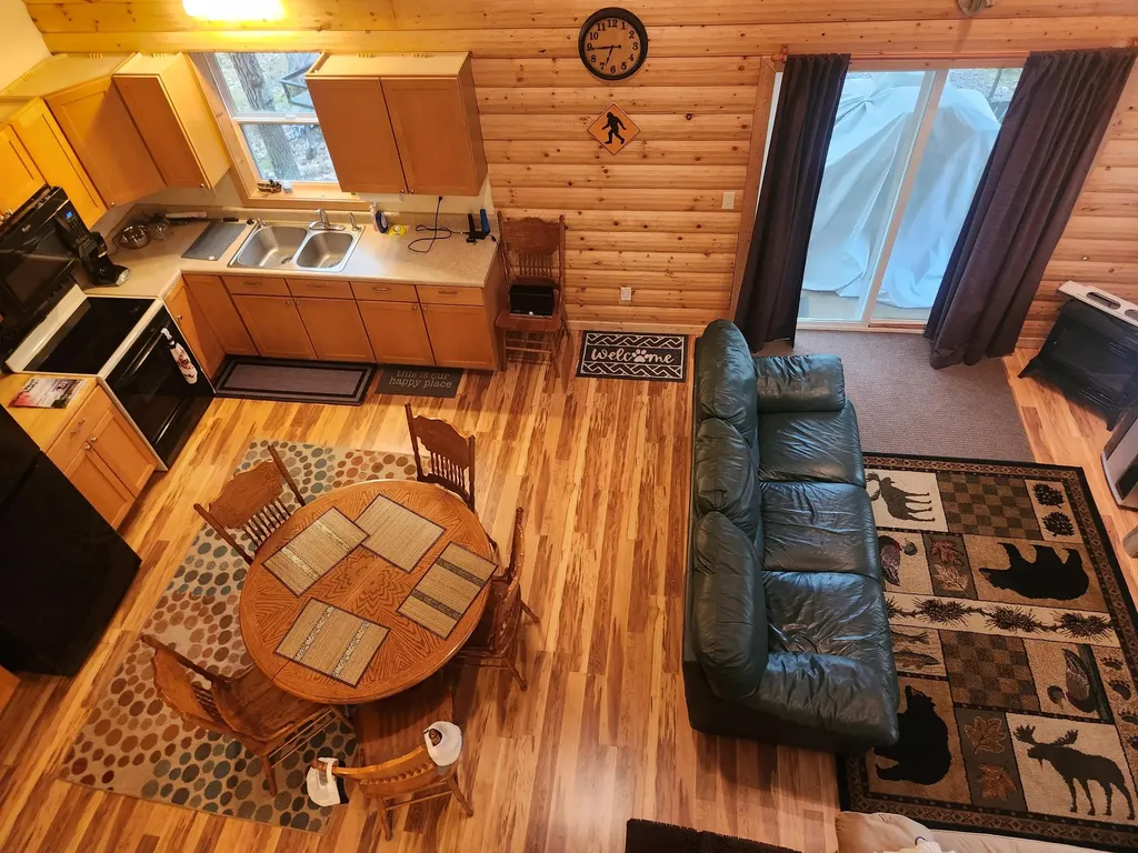 9736 S Trillium Trail Lake Township MI 49304