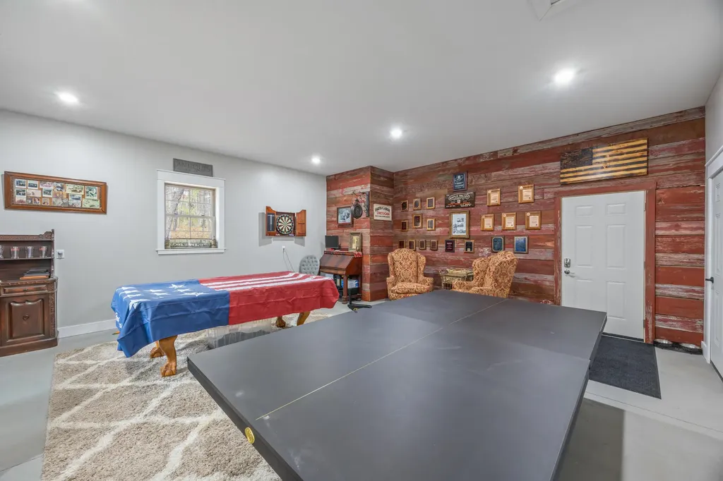 3159 Hilltop Lane Union Charter Township MI 48858