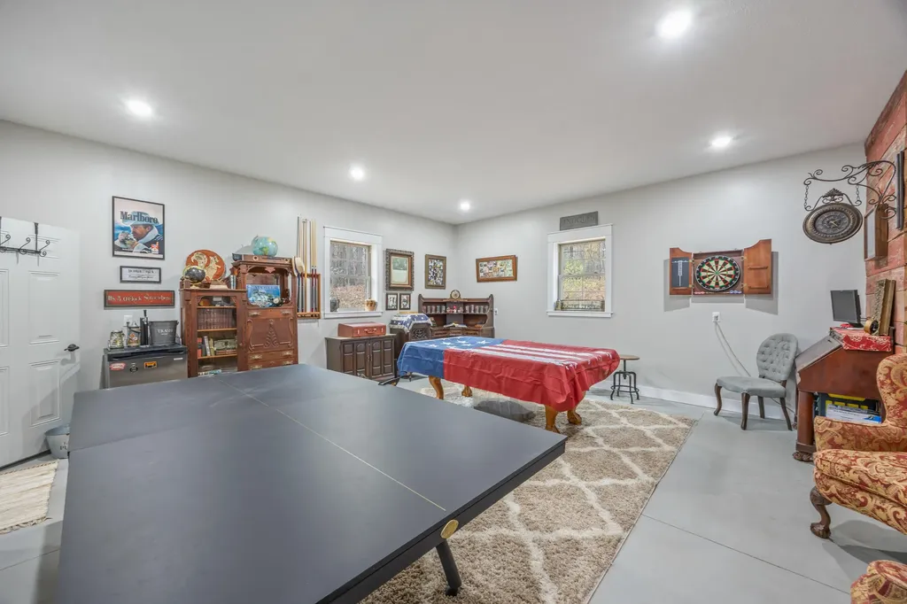 3159 Hilltop Lane Union Charter Township MI 48858