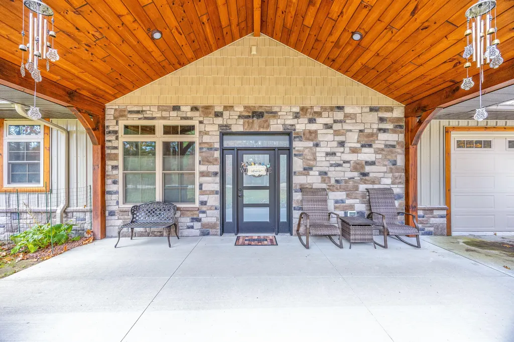 3159 Hilltop Lane Union Charter Township MI 48858