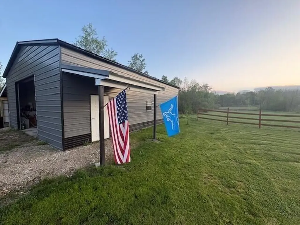 3775 16 Mile Middle Branch Township MI 49665
