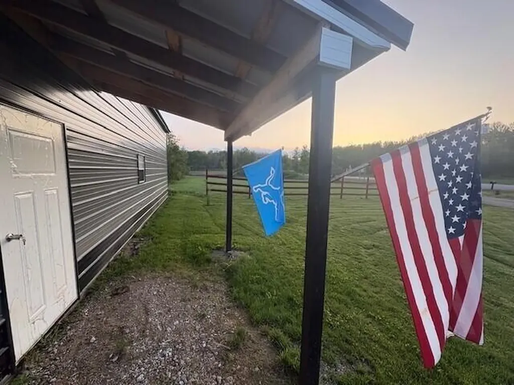 3775 16 Mile Middle Branch Township MI 49665
