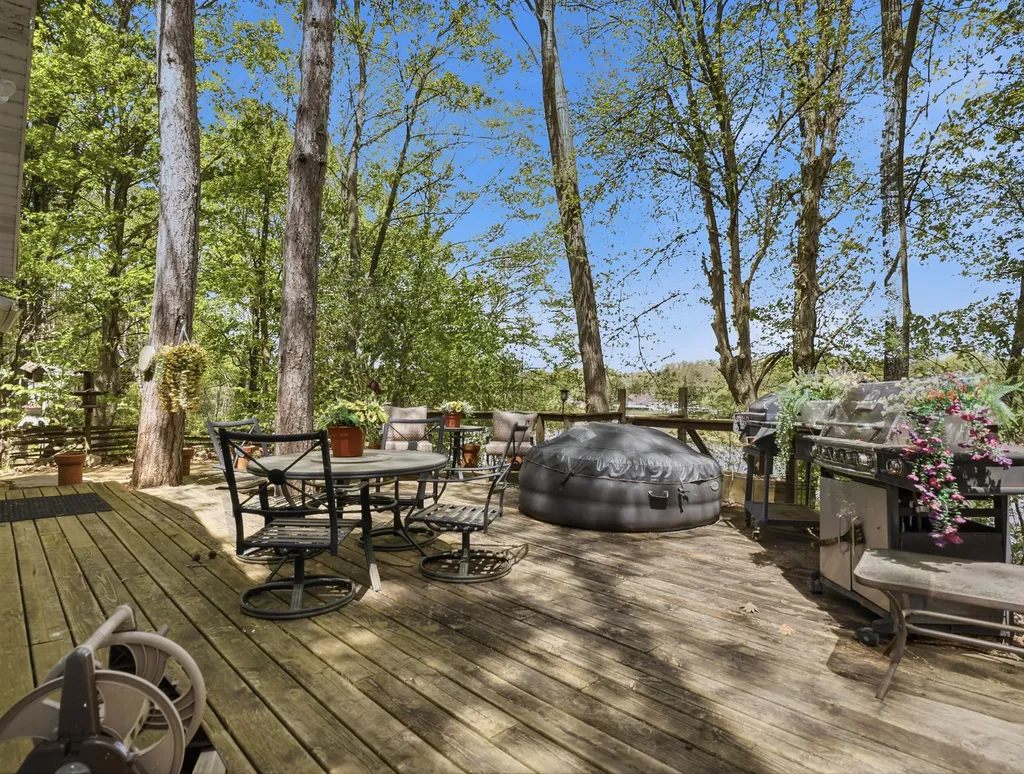 18648 Lawrence Drive Mecosta Township MI 49346