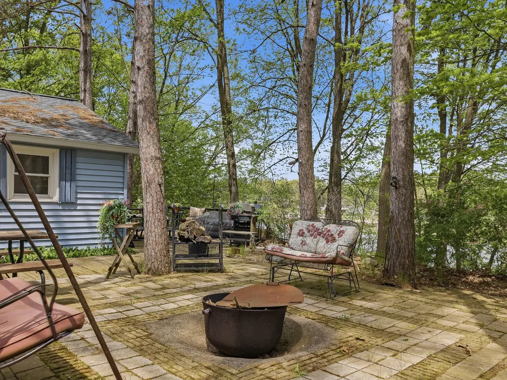 18648 Lawrence Drive Mecosta Township MI 49346