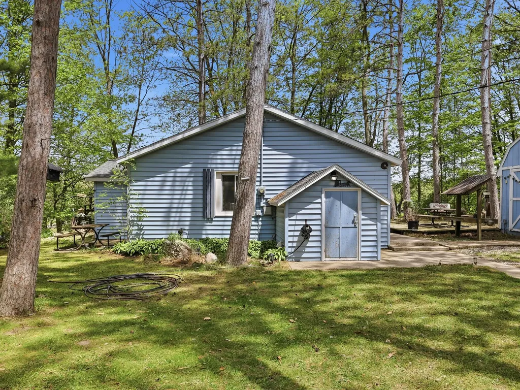 18648 Lawrence Drive Mecosta Township MI 49346