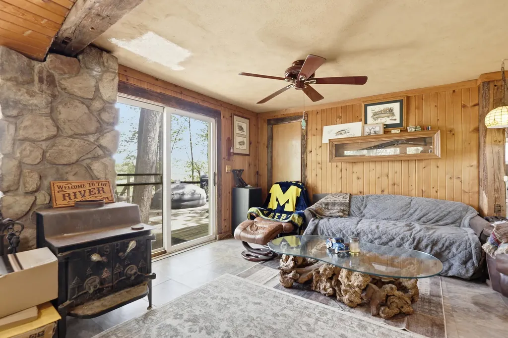 18648 Lawrence Drive Mecosta Township MI 49346
