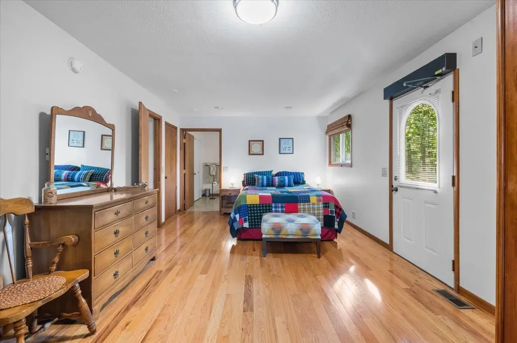 9158 W School Section Lake Drive Morton Township MI 49332