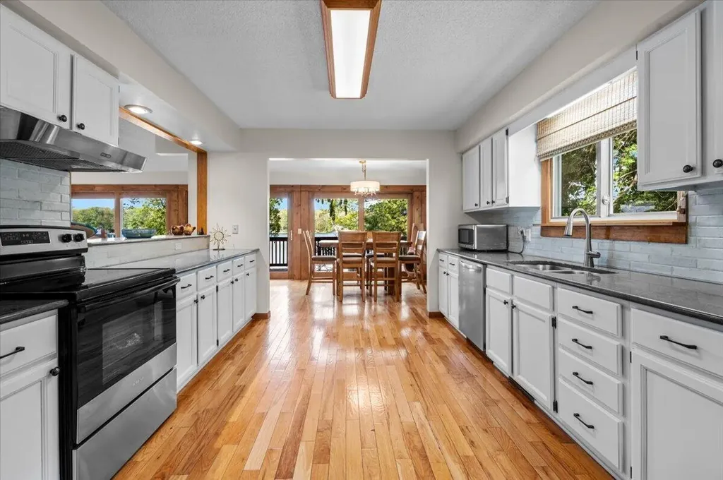 9158 W School Section Lake Drive Morton Township MI 49332