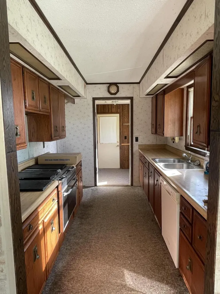 11758 Monroe Road Hinton Township MI 49336