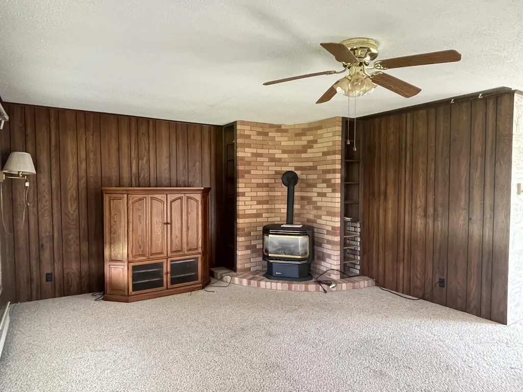 11758 Monroe Road Hinton Township MI 49336