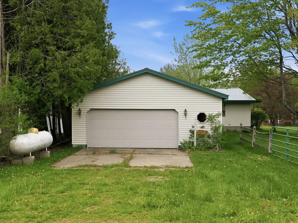 17079 5th Street Unknown City MI 49305