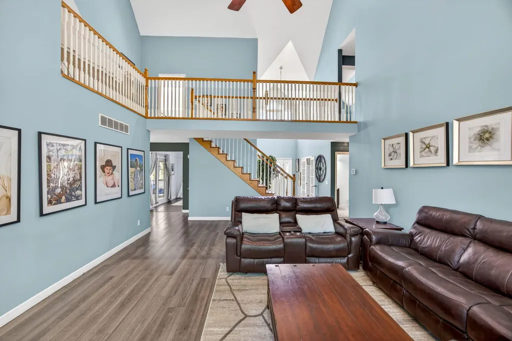 6908 Club House Drive E Morton Township MI 49346