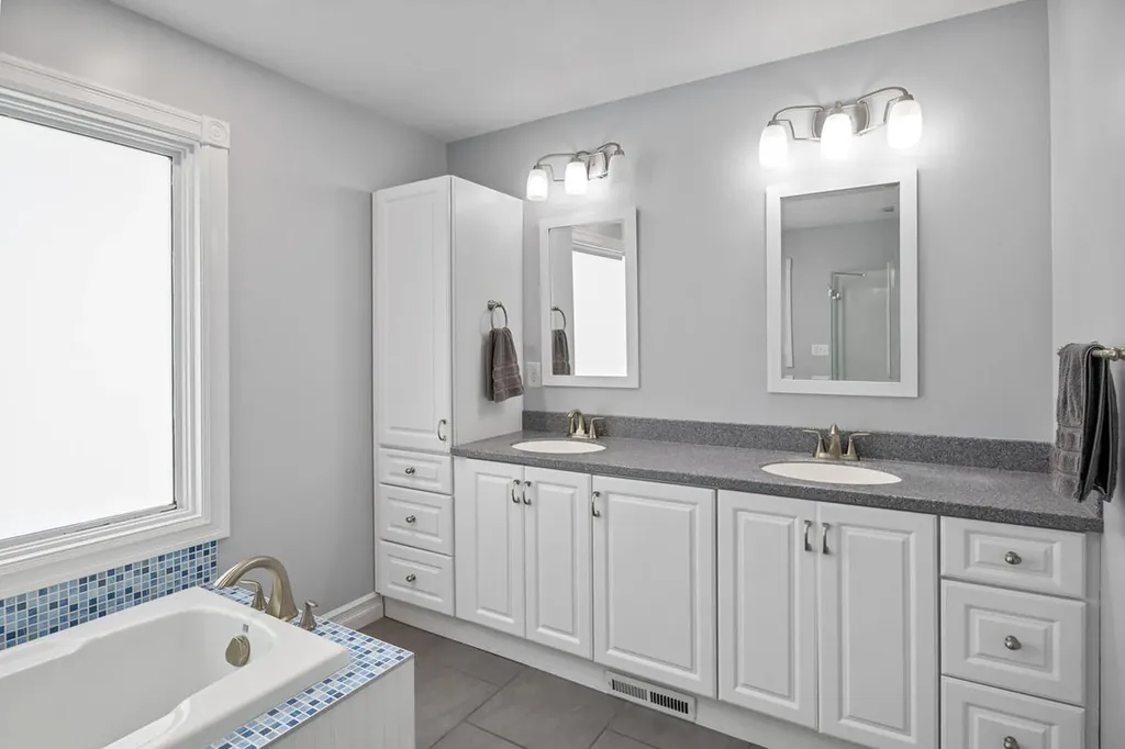 607 Apache Drive Fremont City MI 49412