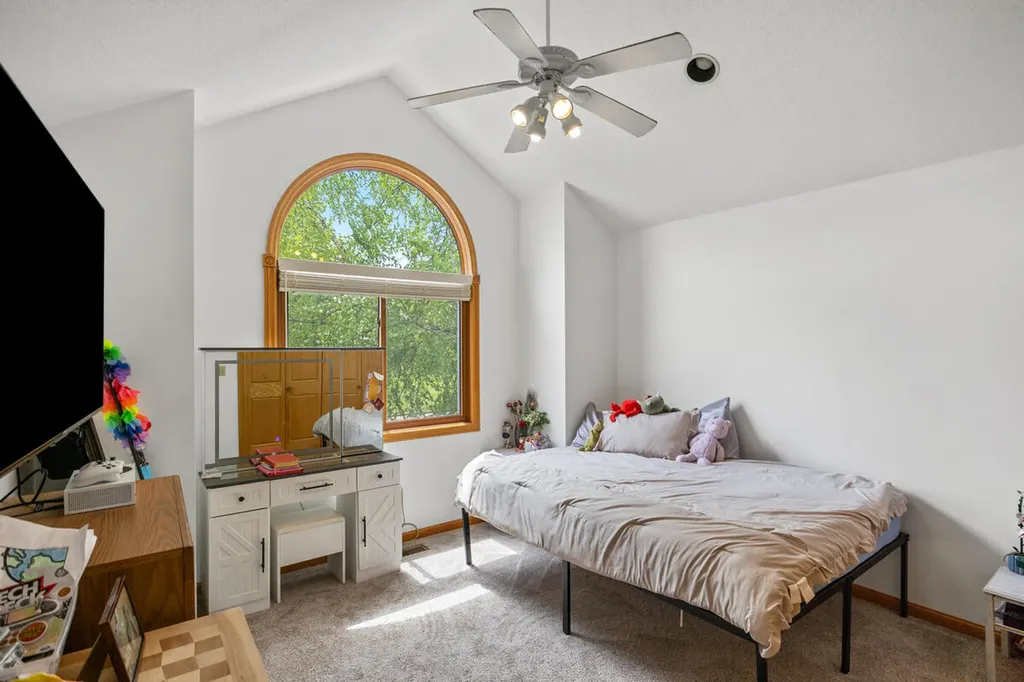 607 Apache Drive Fremont City MI 49412